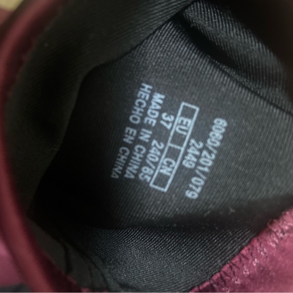 Zara maroon sock ankle boot - Picture 7 of 8